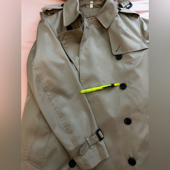 Mid-Length Burberry Brit Trench Coat Size 12 with zippered lining - Picture 12 of 16